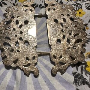 Pre-loved Vintage Royal Limited Silver Plated Footed TRIVET, 8-11", Hot Plate